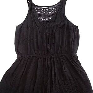 Women's black romper size large